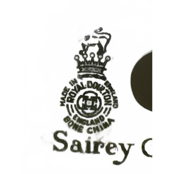 Royal Doulton Sairy Gamp Bone China Figurine Made in England 4.25" Tall EUC - Picture 8 of 8